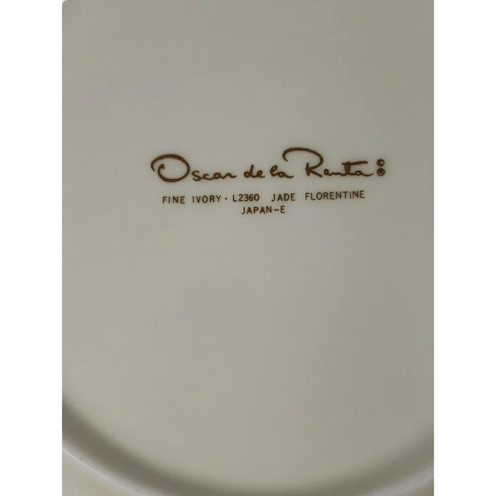 Oscar de la Renta Jade Florentine Soup Bowl Replacement L2360 Japan Fine Ivory